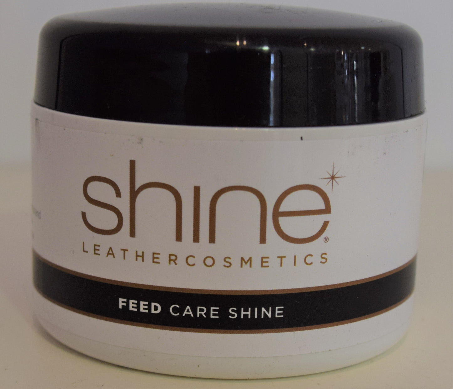 Leather care feed product Shine
