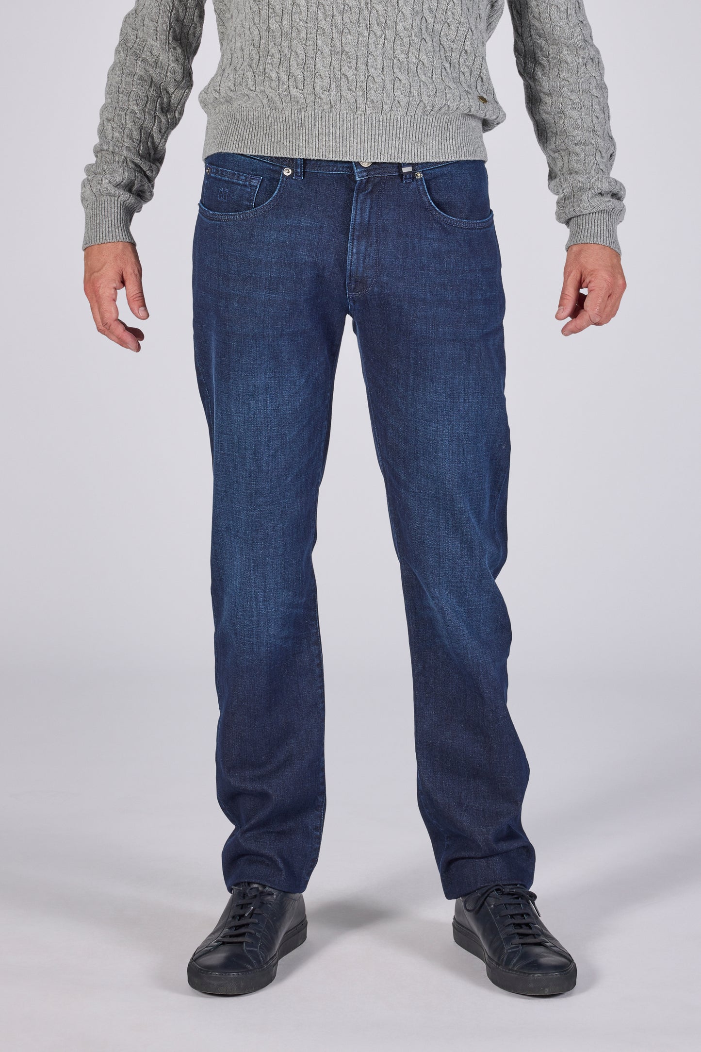 Donkerindigo comfort fit jeans Zilton - George 08/942