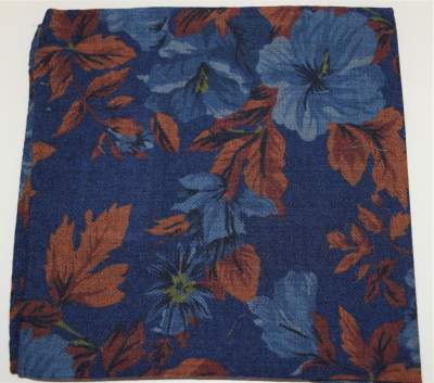 Blue pocket square with flowers Profuomo - PPQN30008D