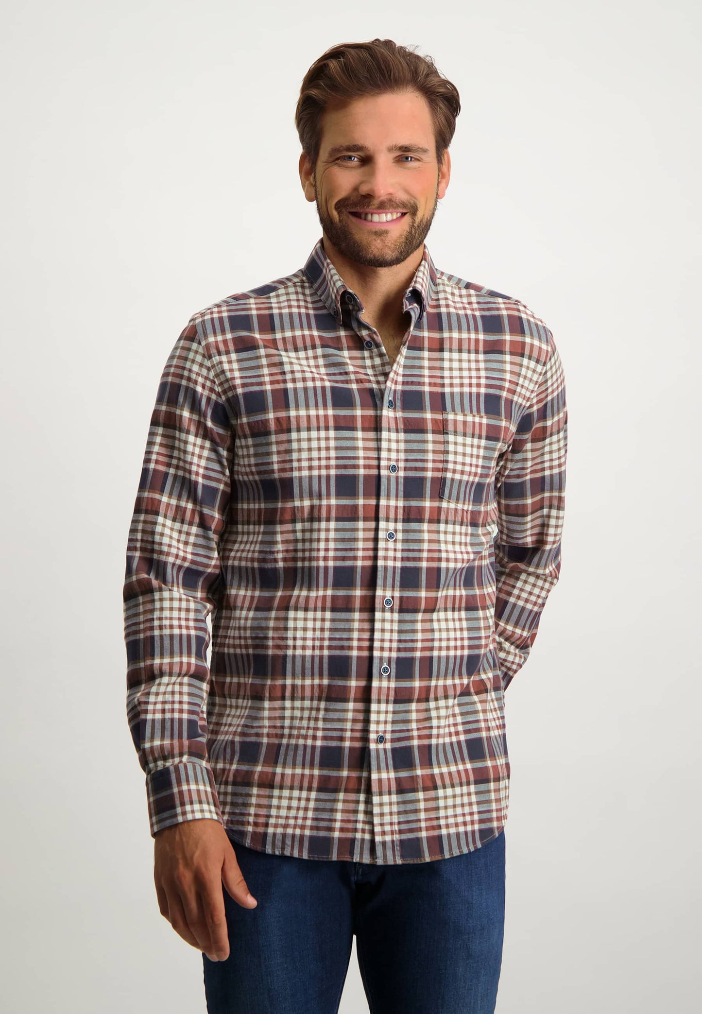 red checkered regular fit shirt State of Art - 22230/2914