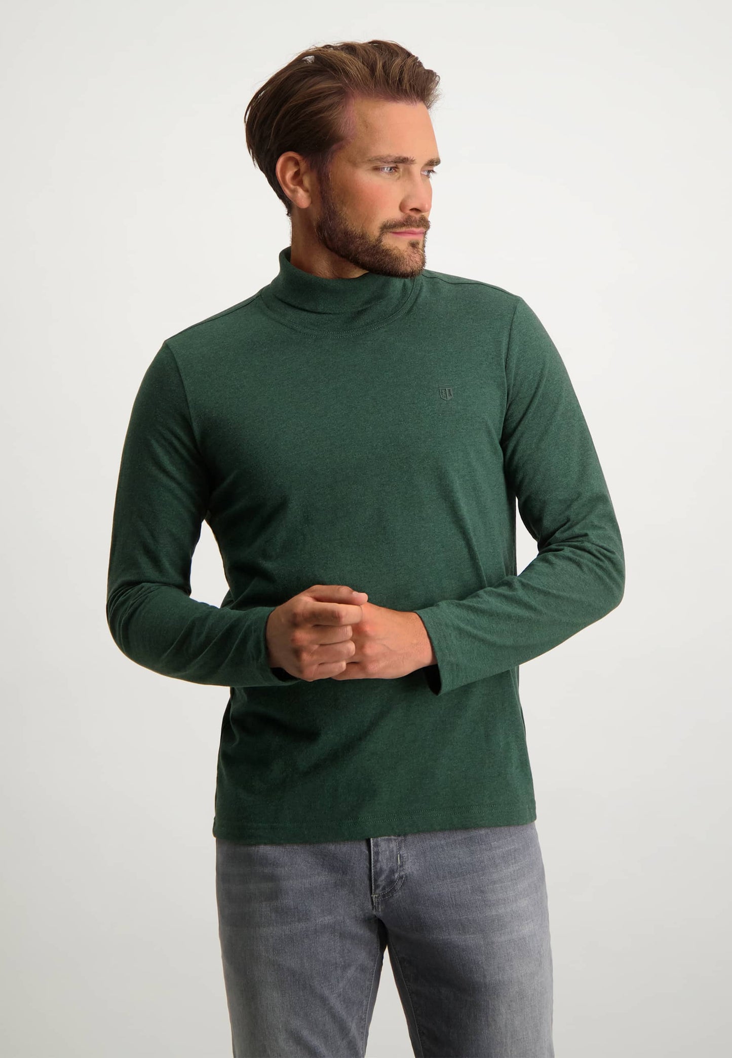 Blue cotton long sleeve T-shirt with turtleneck State of Art - 22402/5600